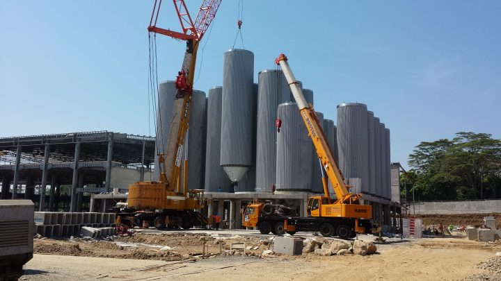 Stainless Steel Chemical Storage Tanks
